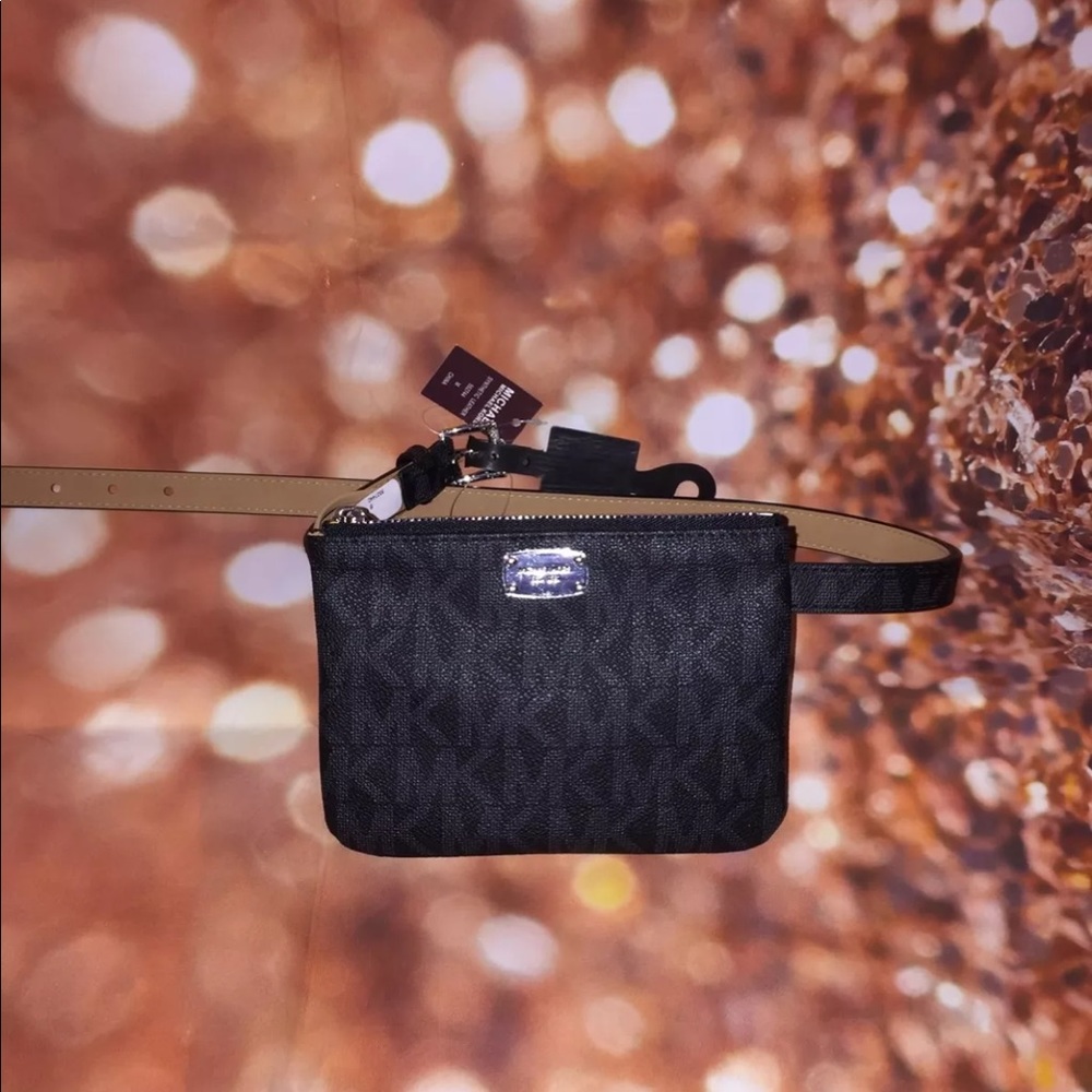 NWT MICHAEL KORS WRISTLET BELT
